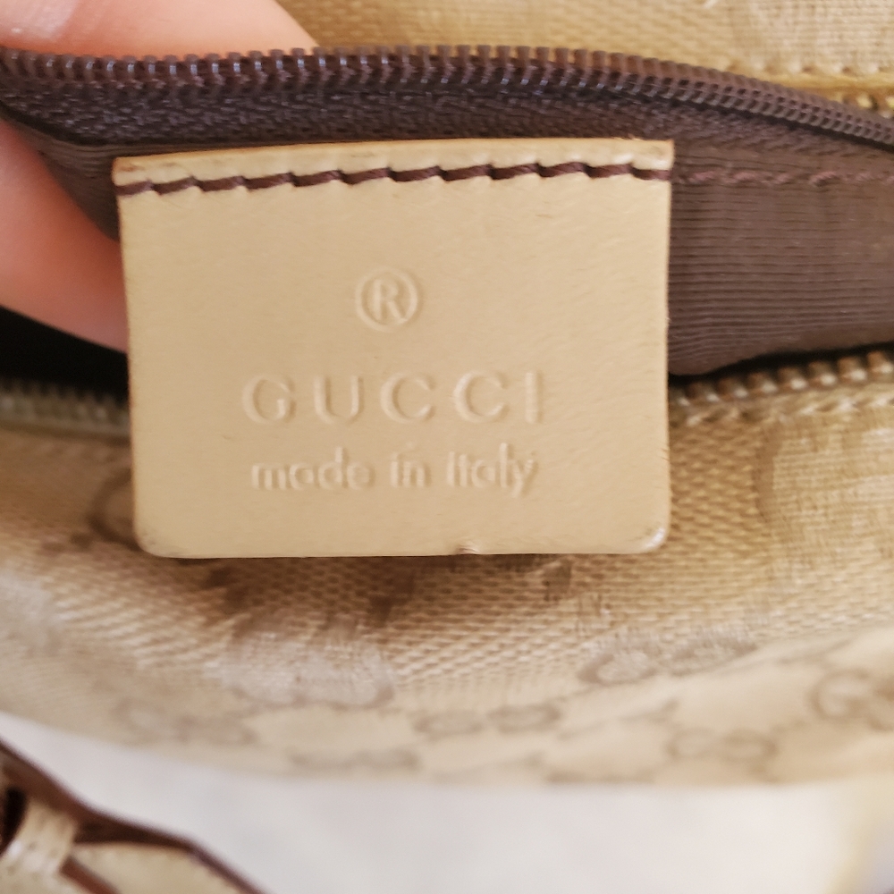GUCCI Beige Monogram Shoulder Bag - Picture 13 of 14